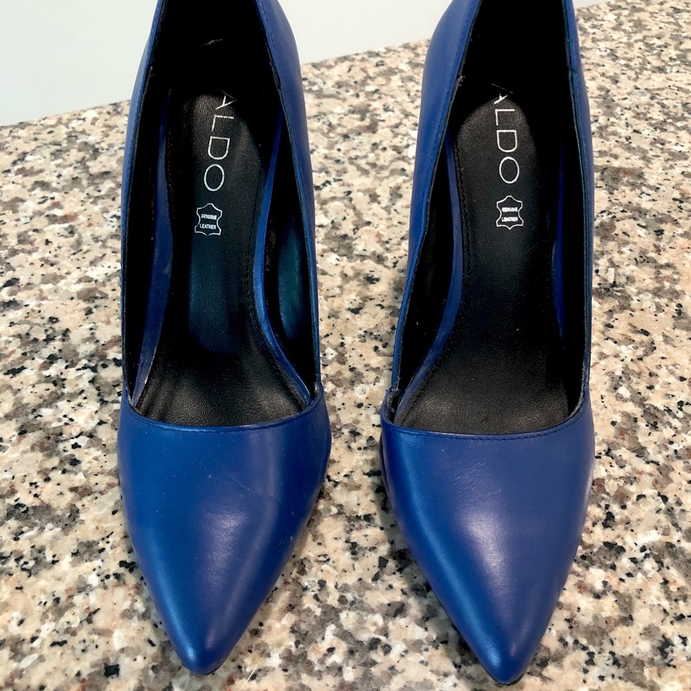 Aldo Blue Heels Size 8.5